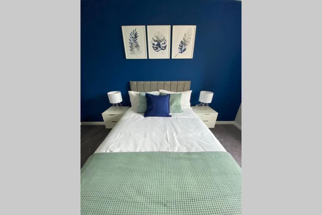 Stunning 2 Bedroom River View Apartment 퍼스 외부 사진
